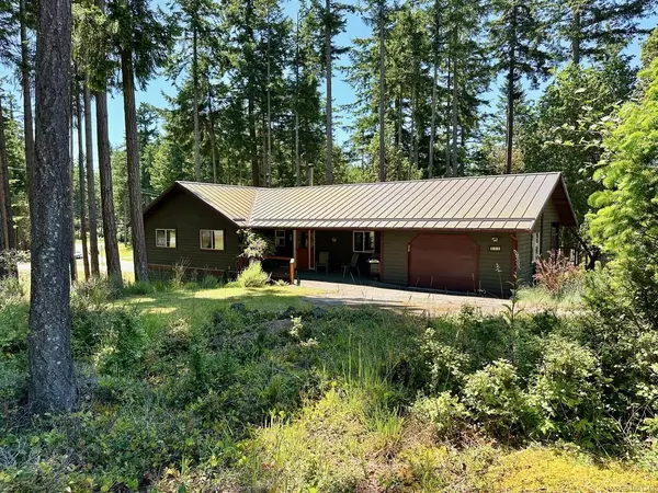 Salt Spring, BC V8K 2W5,111 Oystercatcher Pl