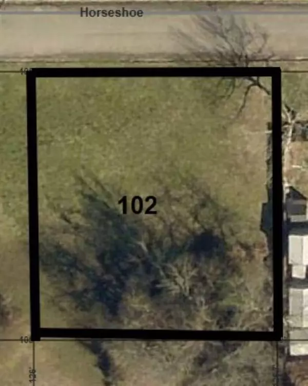 1610 Horseshoe,  Clarksville,  TX 75426
