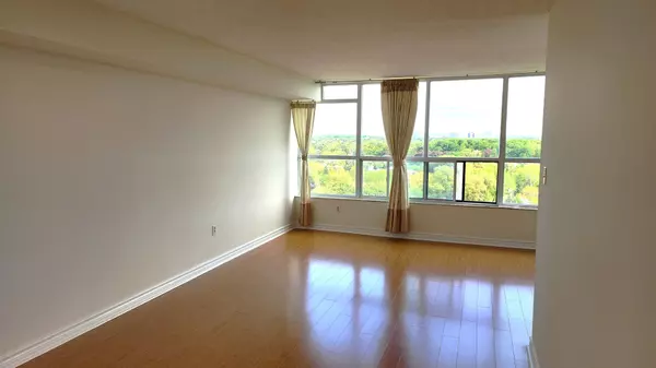 Toronto E07, ON M1T 3S6,2365 Kennedy RD #1802