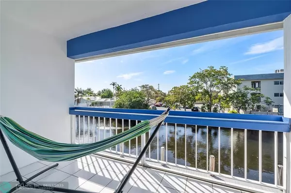 Fort Lauderdale, FL 33334,1400 NE 55th St #202