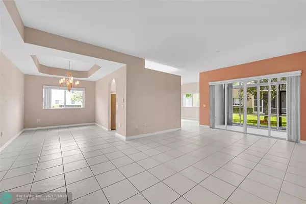 Fort Lauderdale, FL 33321,7943 Exeter Cir #101