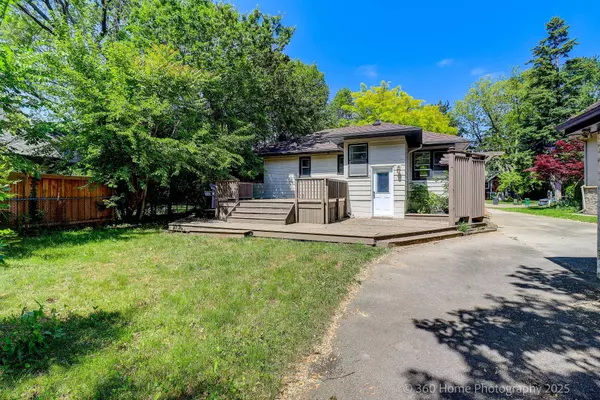 1618 Trotwood AVE, Mississauga, ON L5G 3Z9