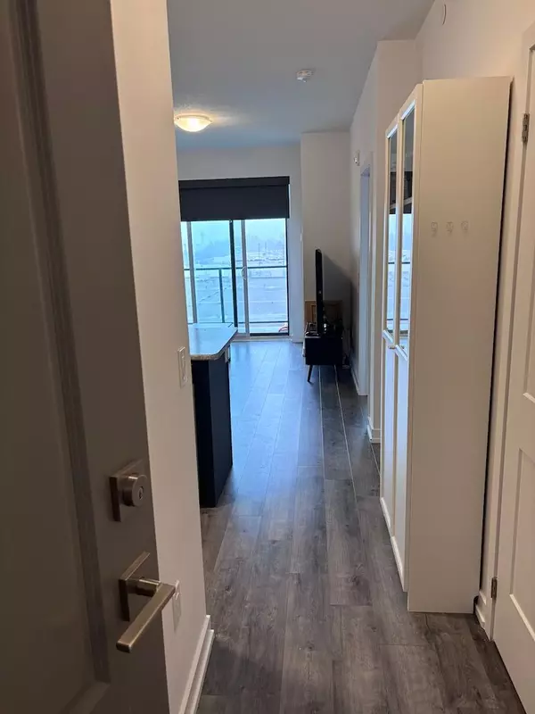 Lincoln, ON L3J 2J3,5055 Greenlane RD #416