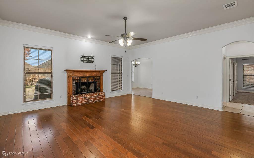 Benton, LA 71006,4021 Elizabeth Lane