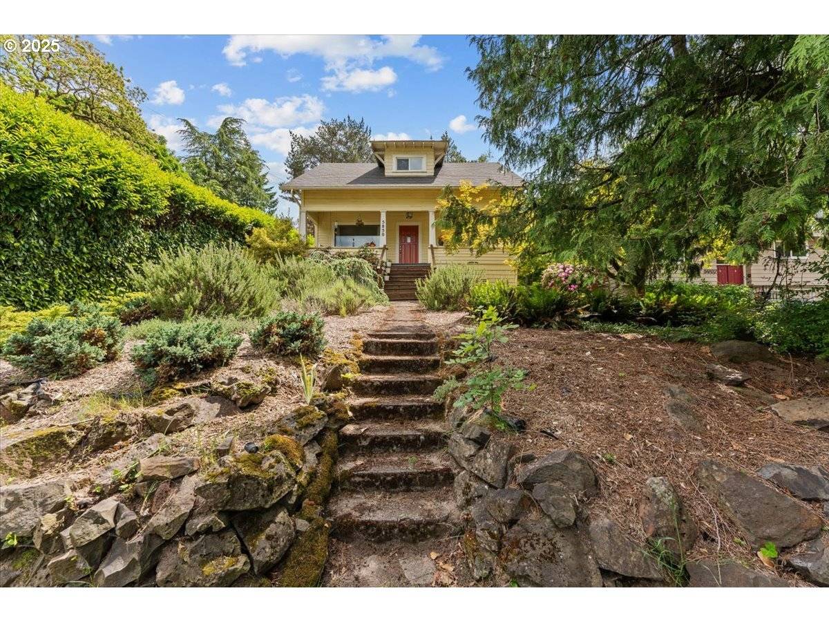 Portland, OR 97219,5850 SW VERMONT ST