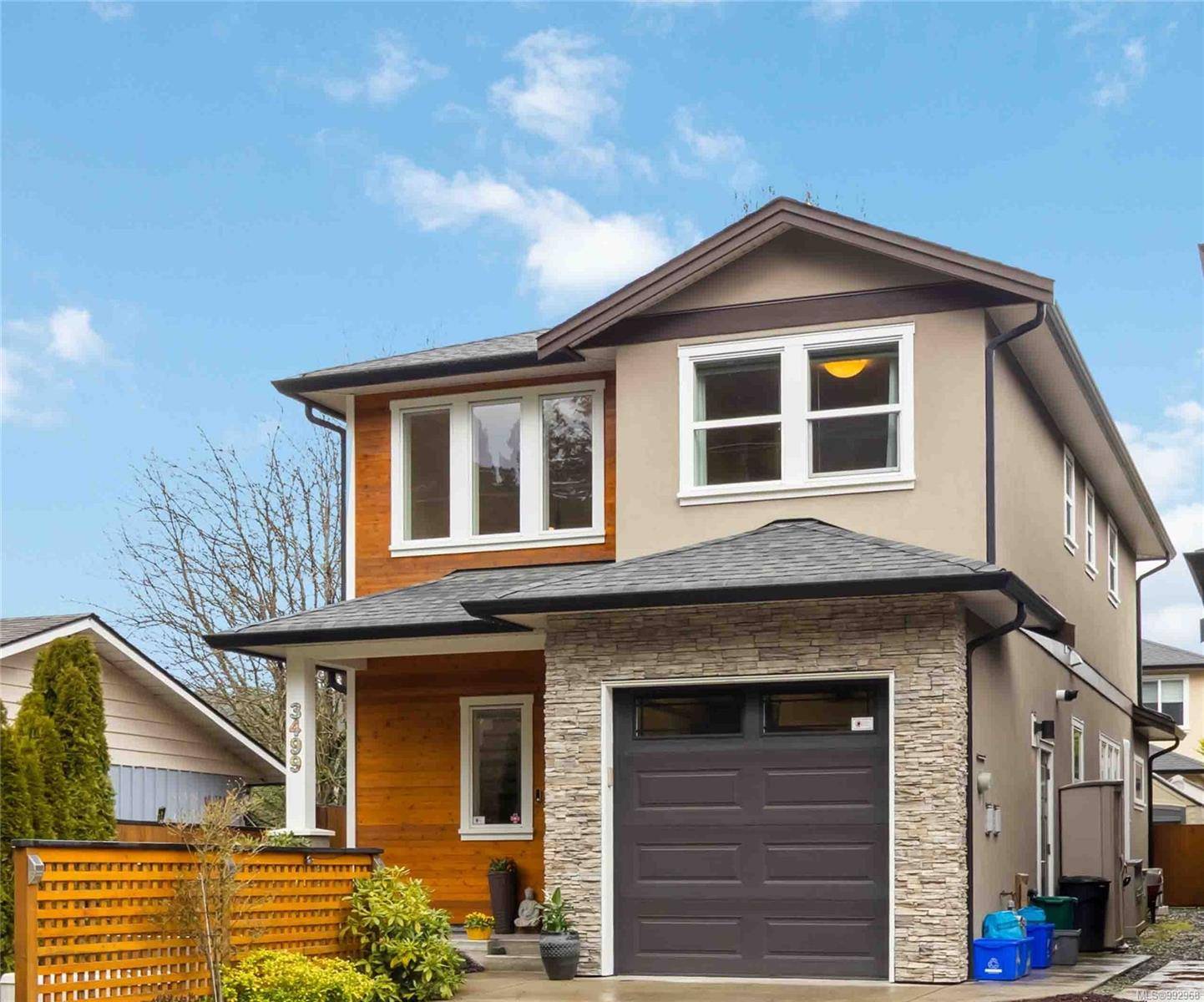 3499 Luxton Rd, Langford, BC V9C 2Z3