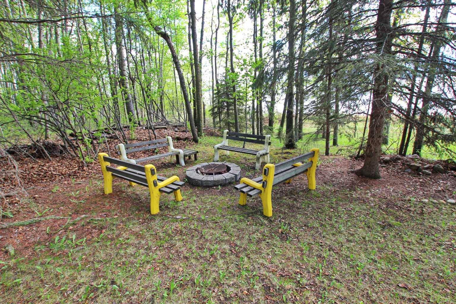 Sunbreaker Cove, AB T0C0J0,1109 Poplar RD