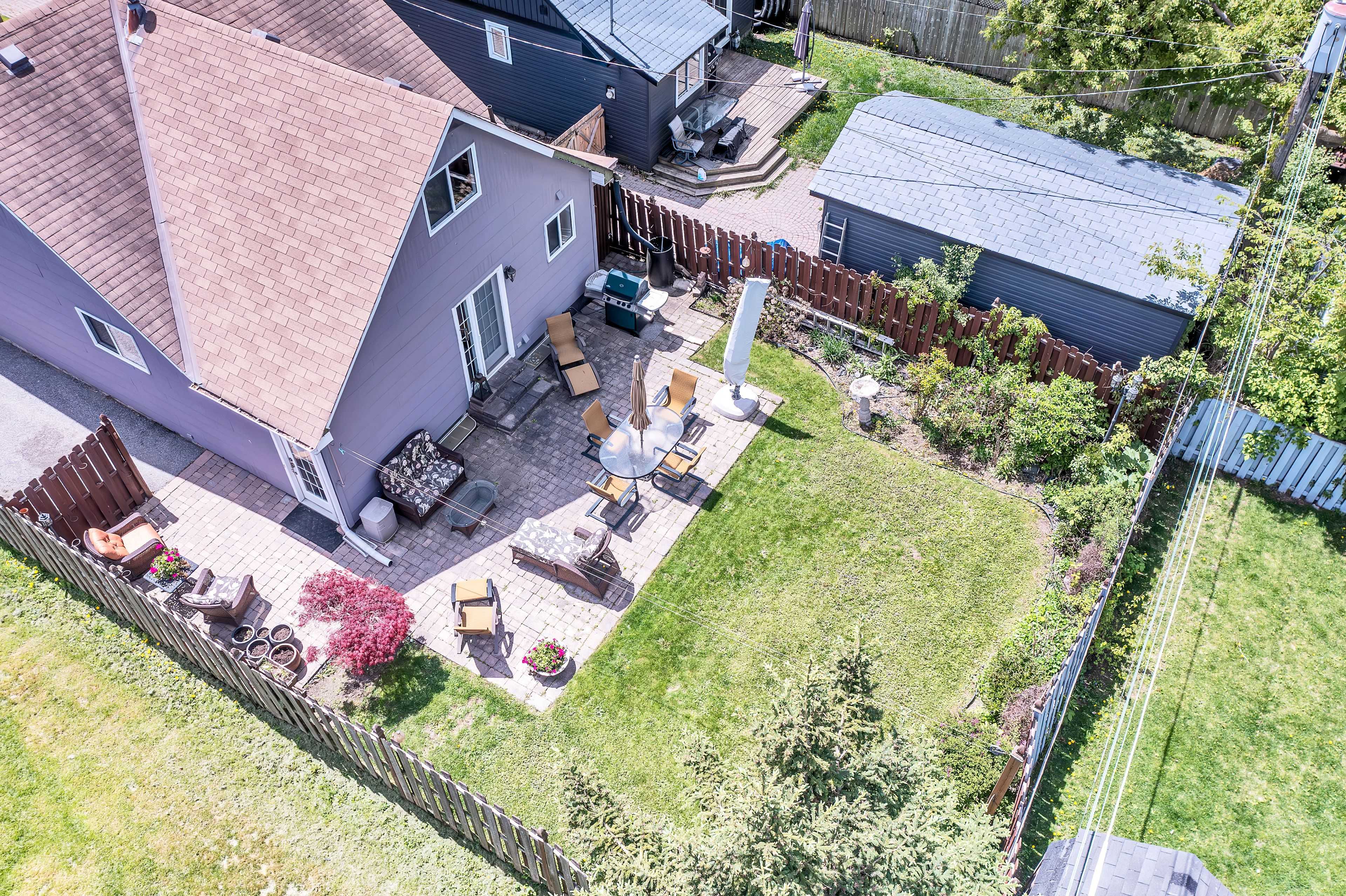 Ajax, ON L1S 1S5,18 George ST