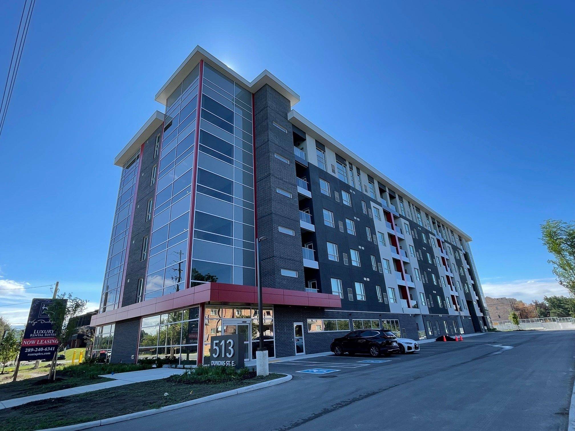 513 Dundas ST E #D, Whitby, ON L1N 0N4