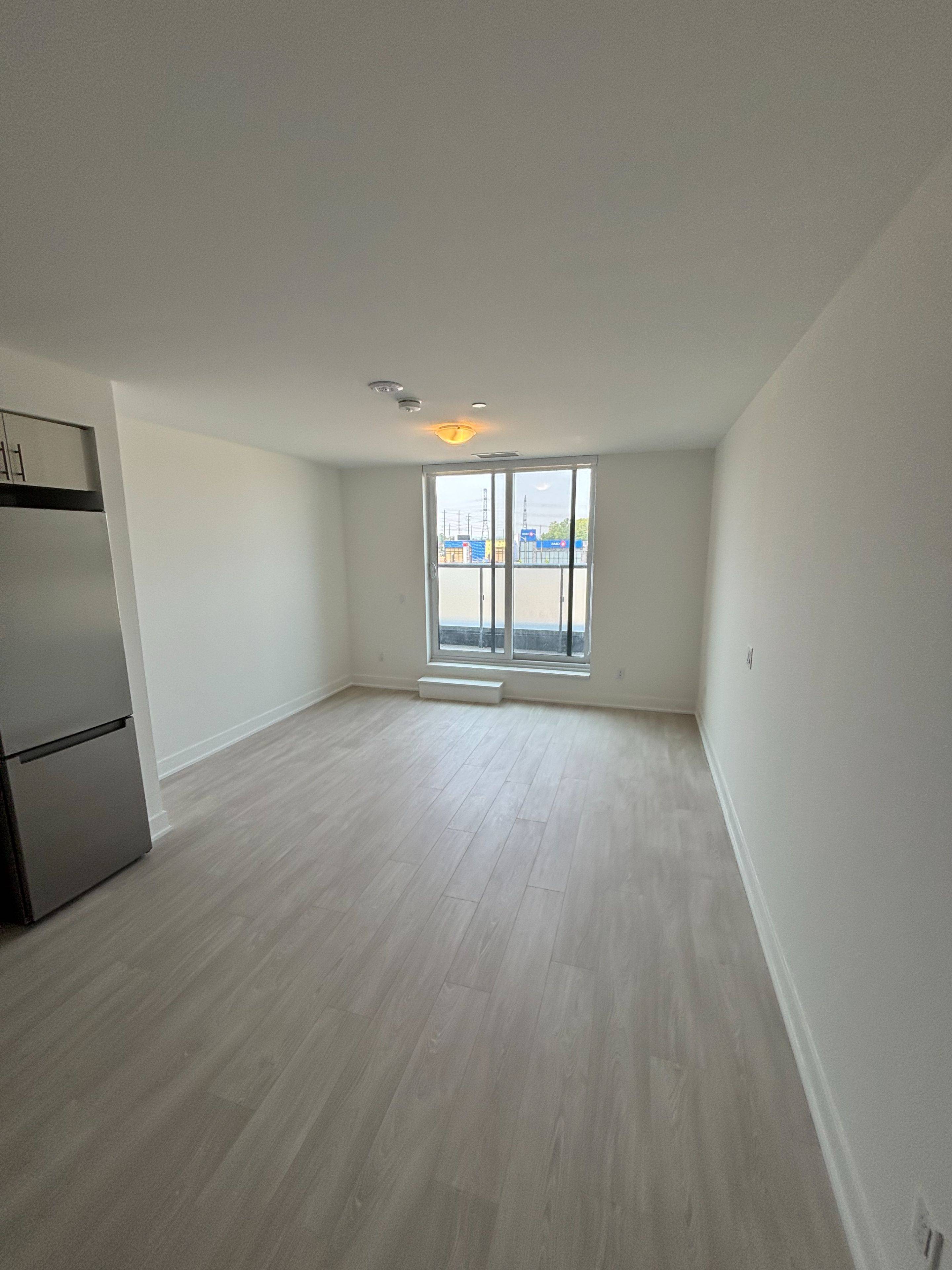 Oshawa, ON L1H 7K4,2425 Simcoe ST N #347