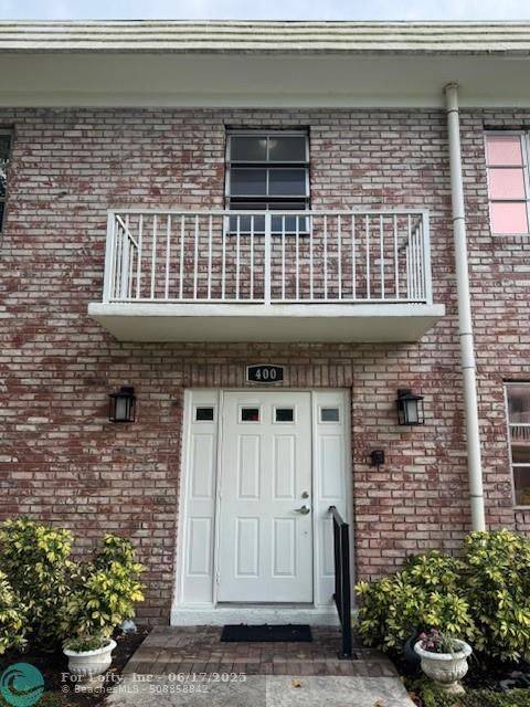 Pompano Beach, FL 33060,400 S Cypress Rd  #427