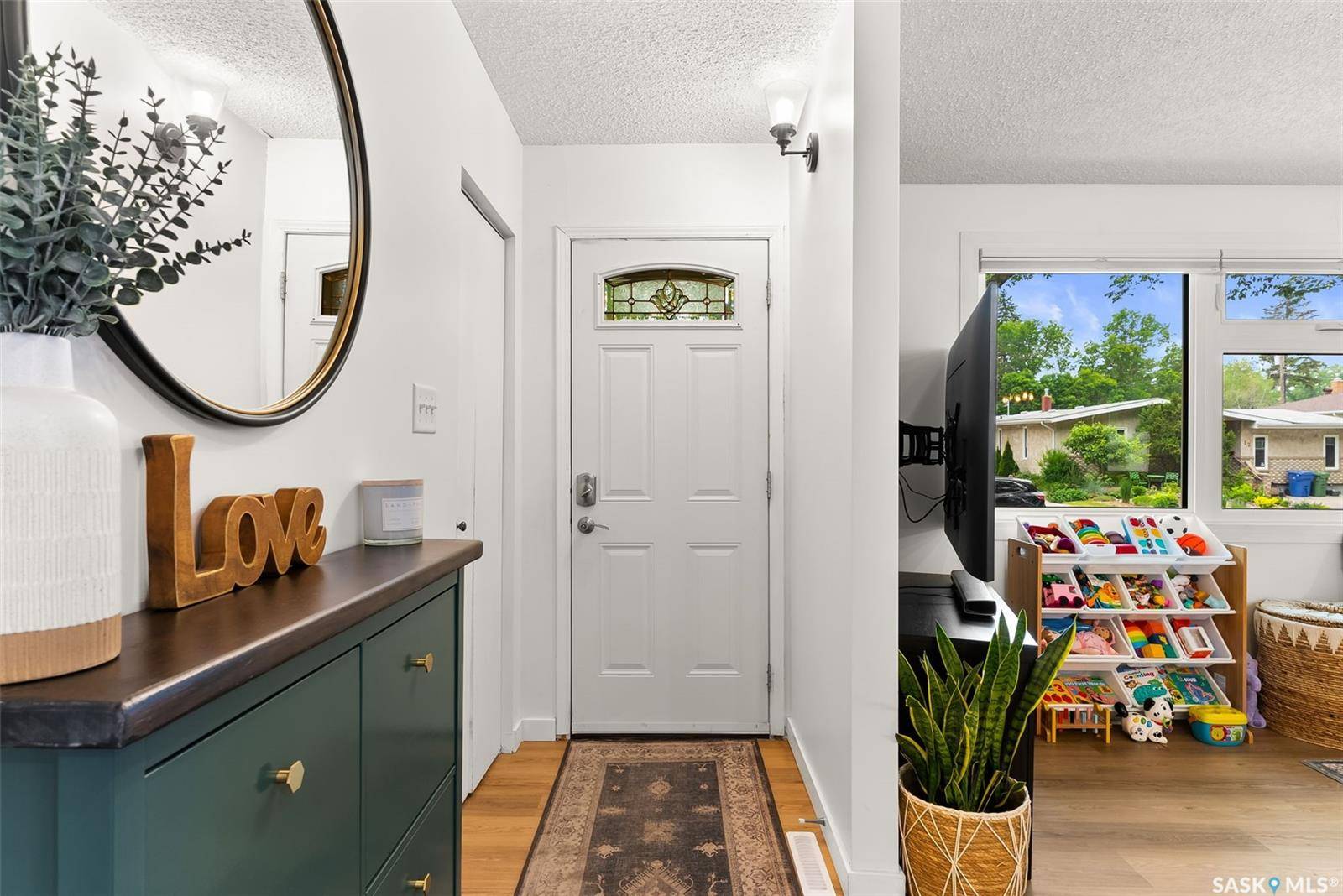 Regina, SK S4S 4Y1,15 Hawthorne CRESCENT