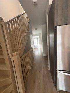 Burlington, ON L7L 0J9,583 Wedgewood DR