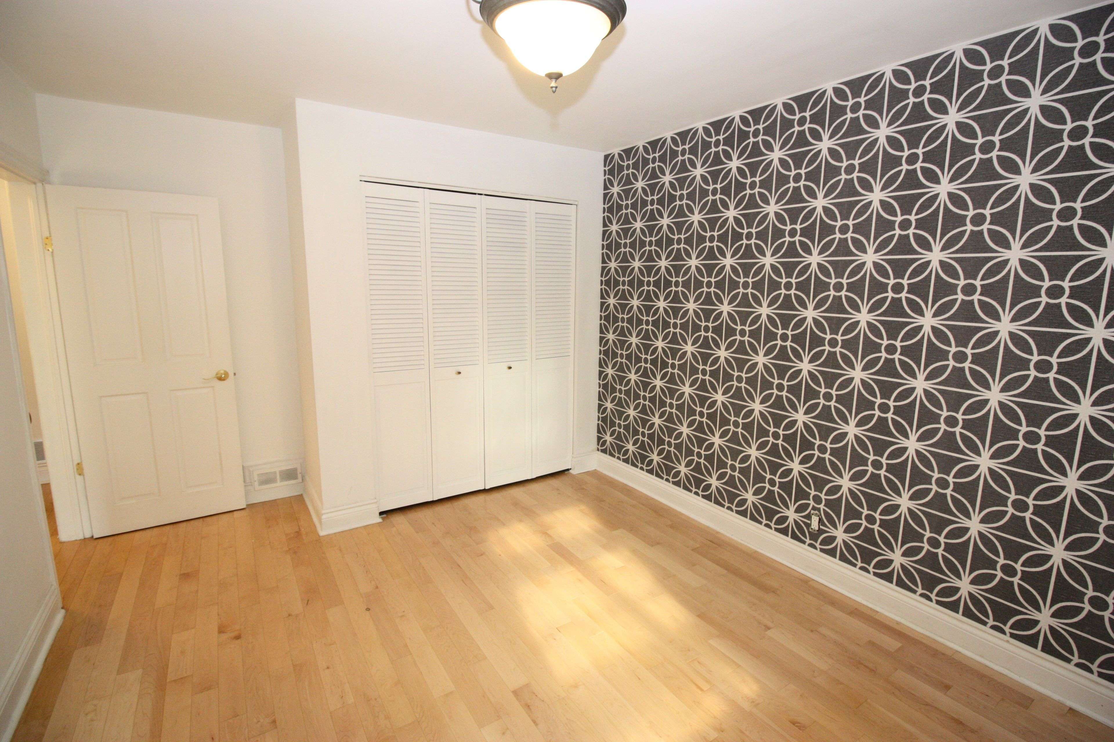 Toronto W06, ON M8W 2H2,479 Rimilton AVE