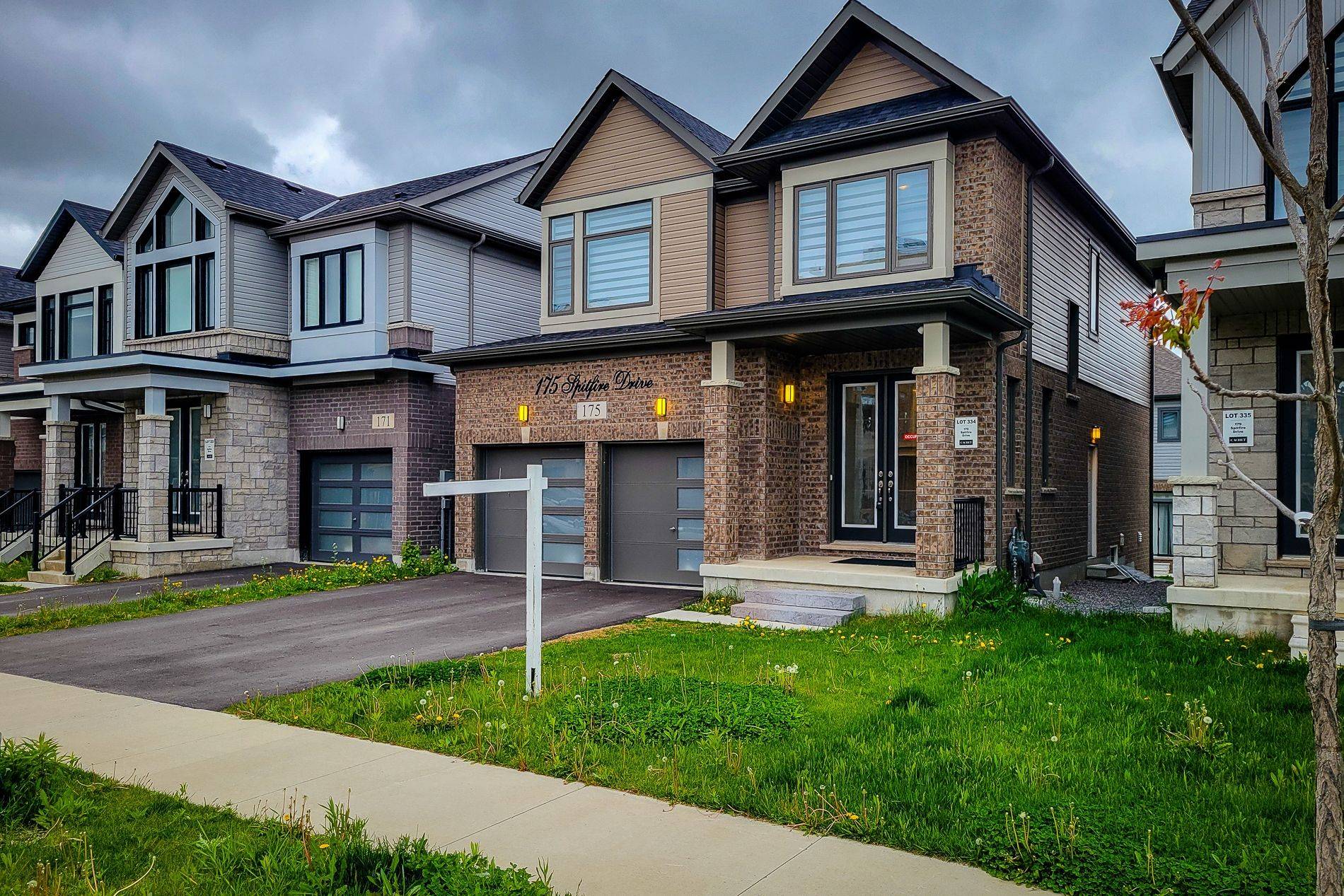 Hamilton, ON L0R 1W0,175 Spitfire DR