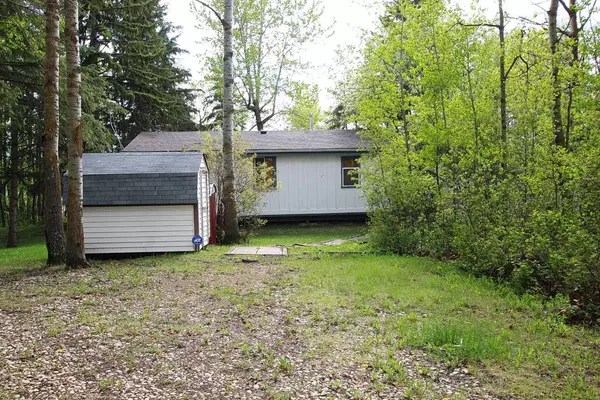 Sunbreaker Cove, AB T0C0J0,1109 Poplar RD