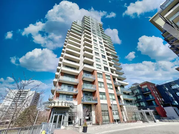 25 Fontenay CT #1904, Toronto W08, ON M9A 0C4