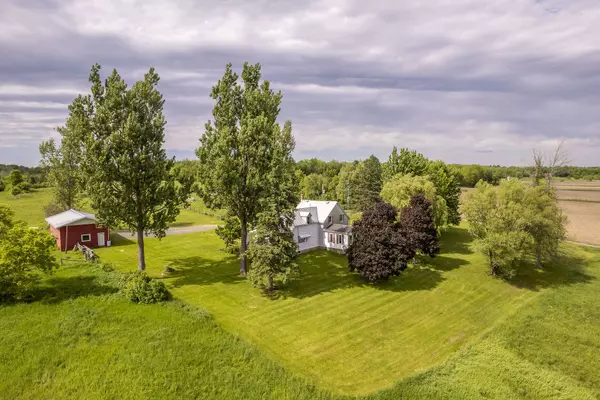 19267 County 25 RD, South Glengarry, ON K0C 1B0