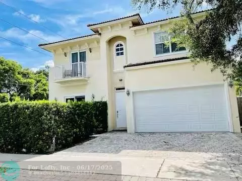 700 SW 8th Way, Fort Lauderdale, FL 33315