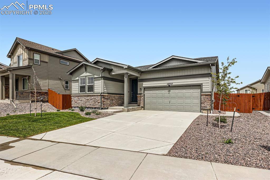 10737 Rolling Mesa DR, Falcon, CO 80831