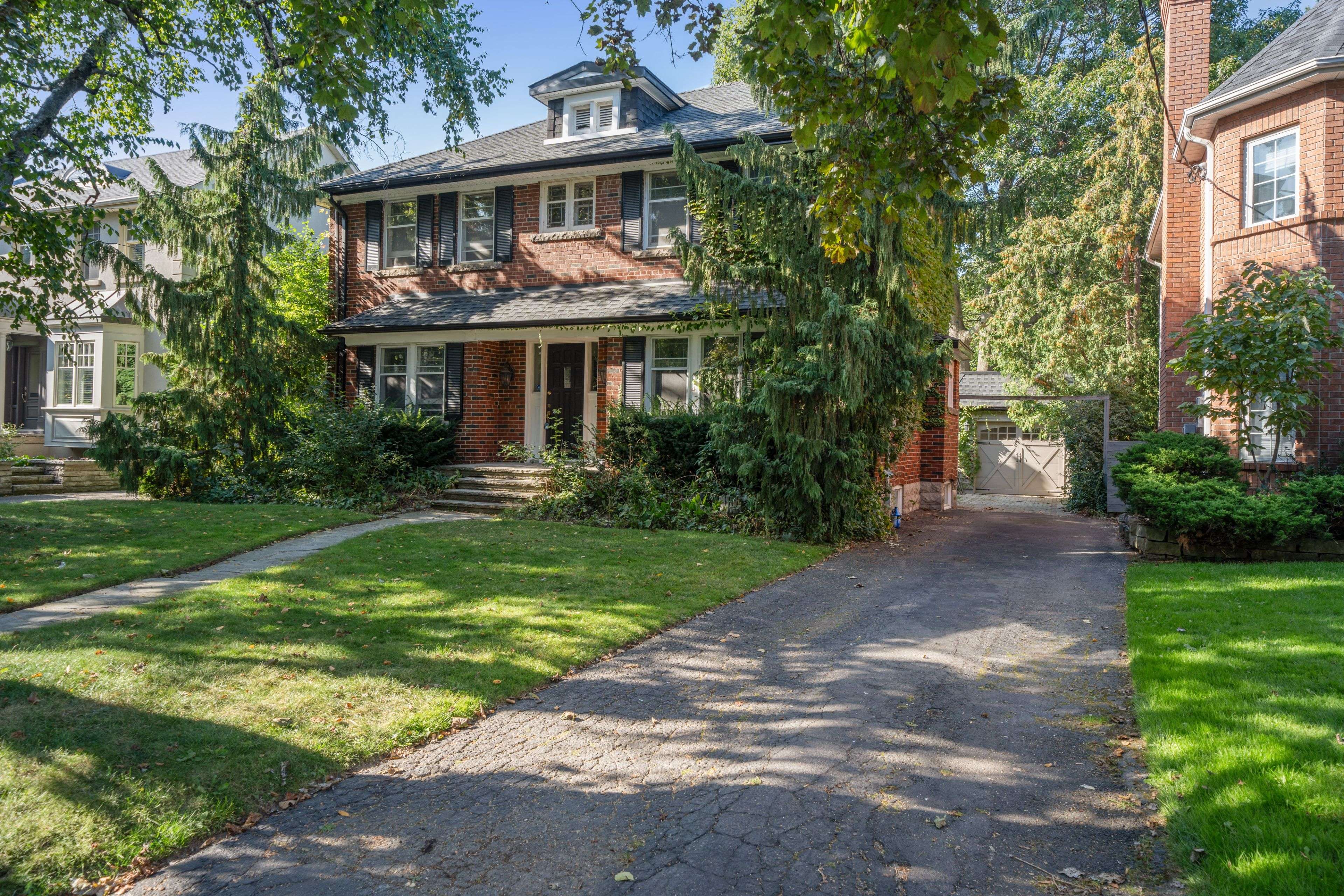 Toronto C04, ON M4N 1P7,36 Cheltenham AVE