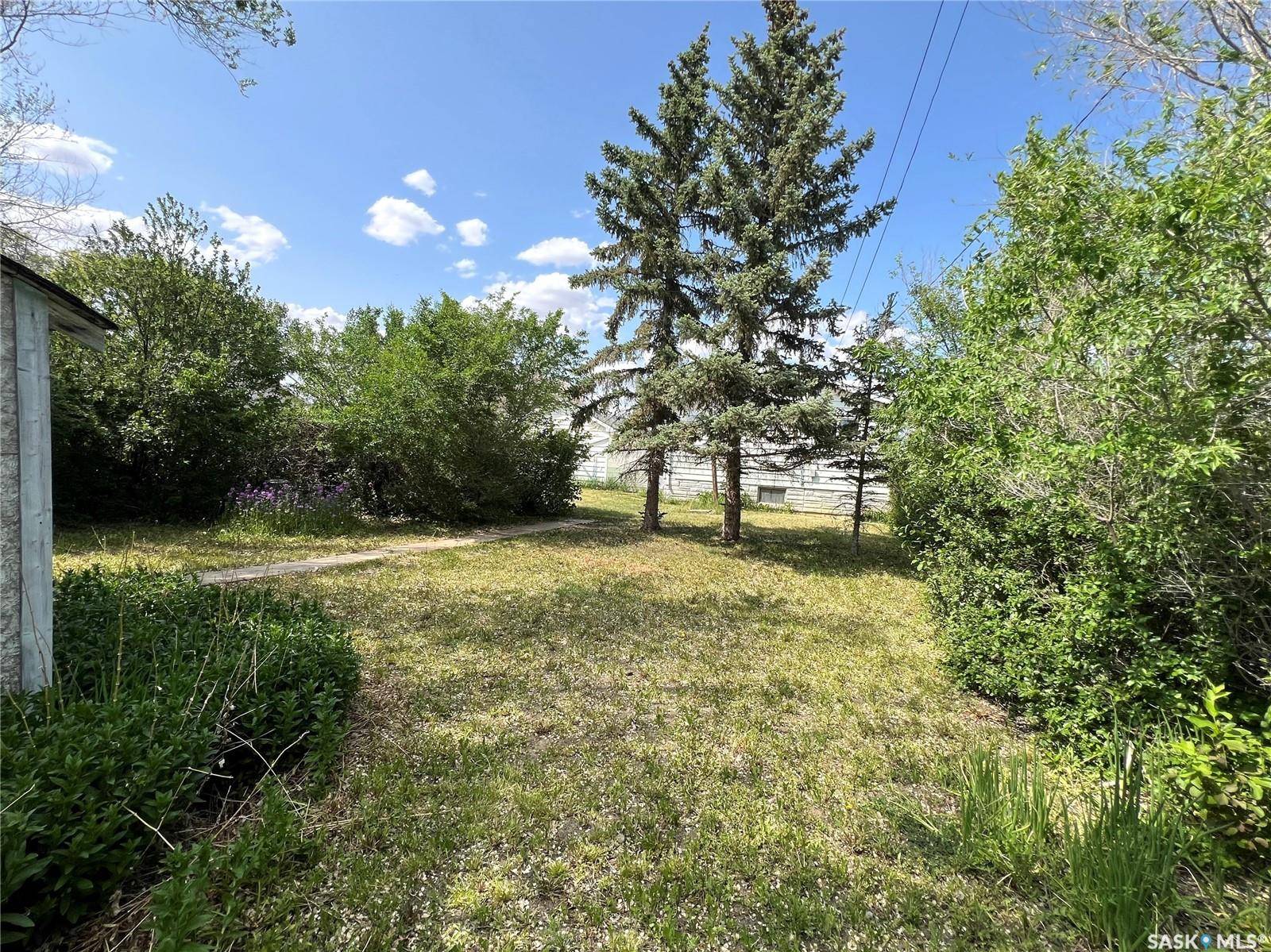 Rosetown, SK S0L 2V0,312 7th AVENUE W