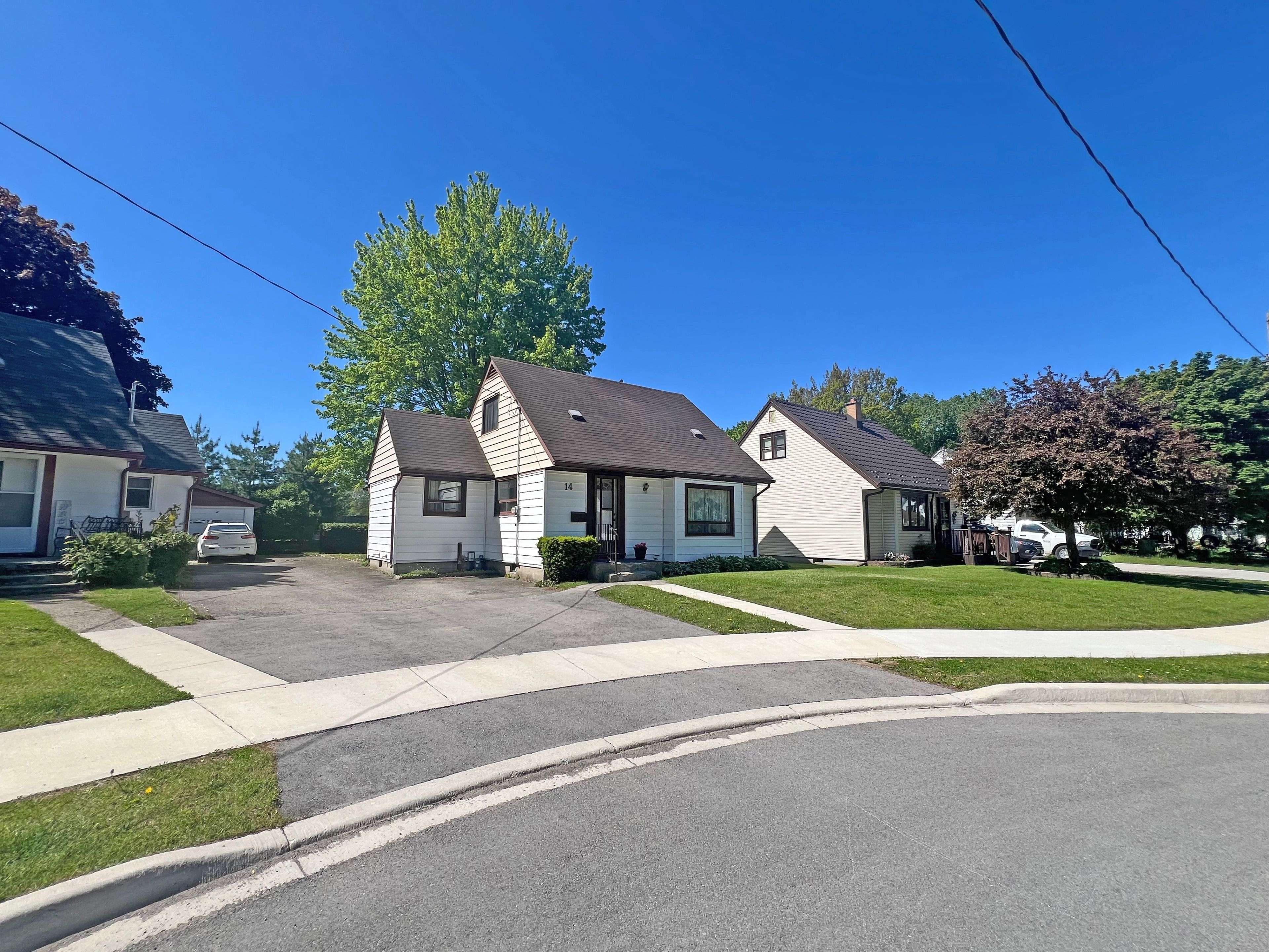 St. Thomas, ON N5R 1G5,14 Bell AVE