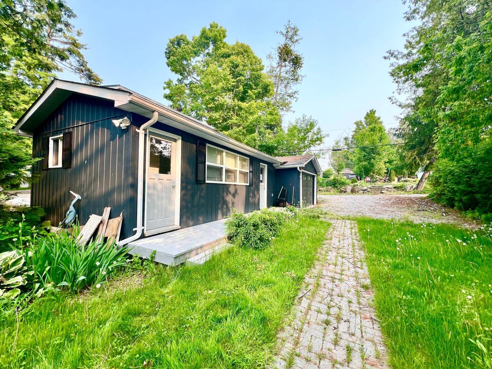 Kawartha Lakes, ON K0M 1N0,28 Goodman RD
