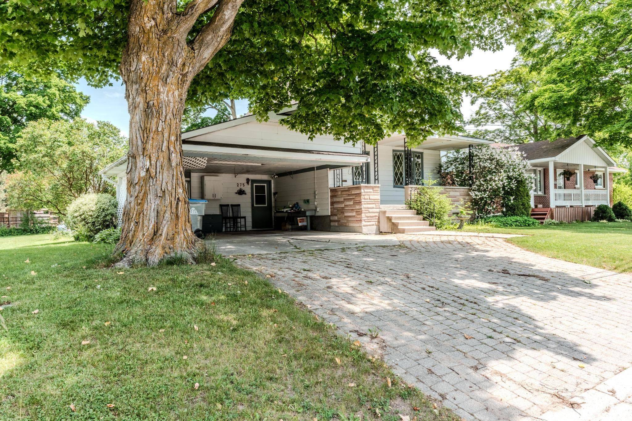North Perth, ON N4W 2W9,275 Mckenzie ST E