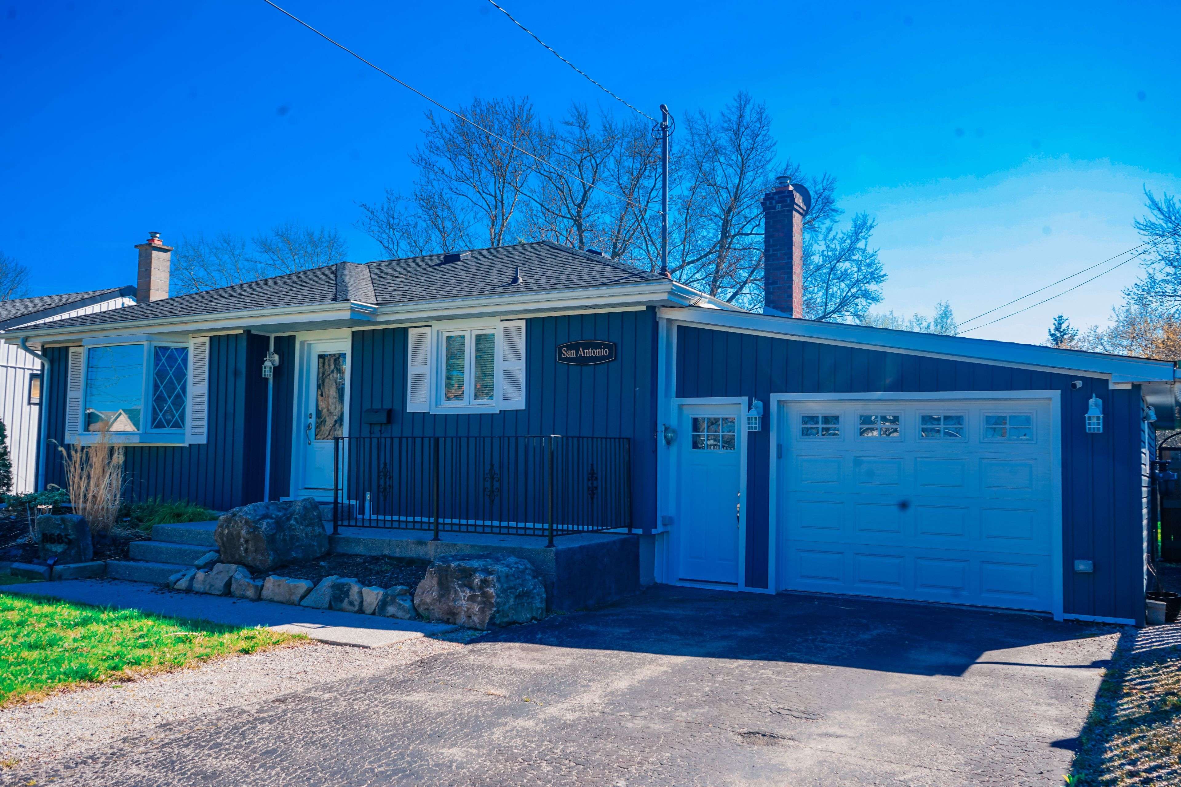 Niagara Falls, ON L2G 7A3,8685 Roosevelt ST
