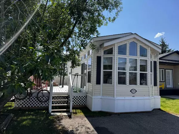 25074 South Pine Lake RD #3053, Rural Red Deer County, AB T0M 1R0