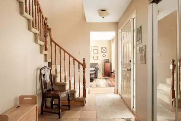 Peterborough West, ON K9K 2E3,1890 Cherryhill RD