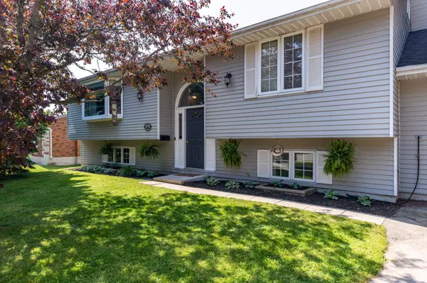Kincardine, ON N2Z 2V3,372 St Albert ST