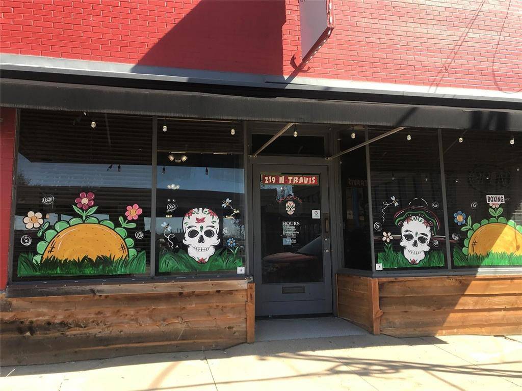 Sherman, TX 75090,219 N Travis Street