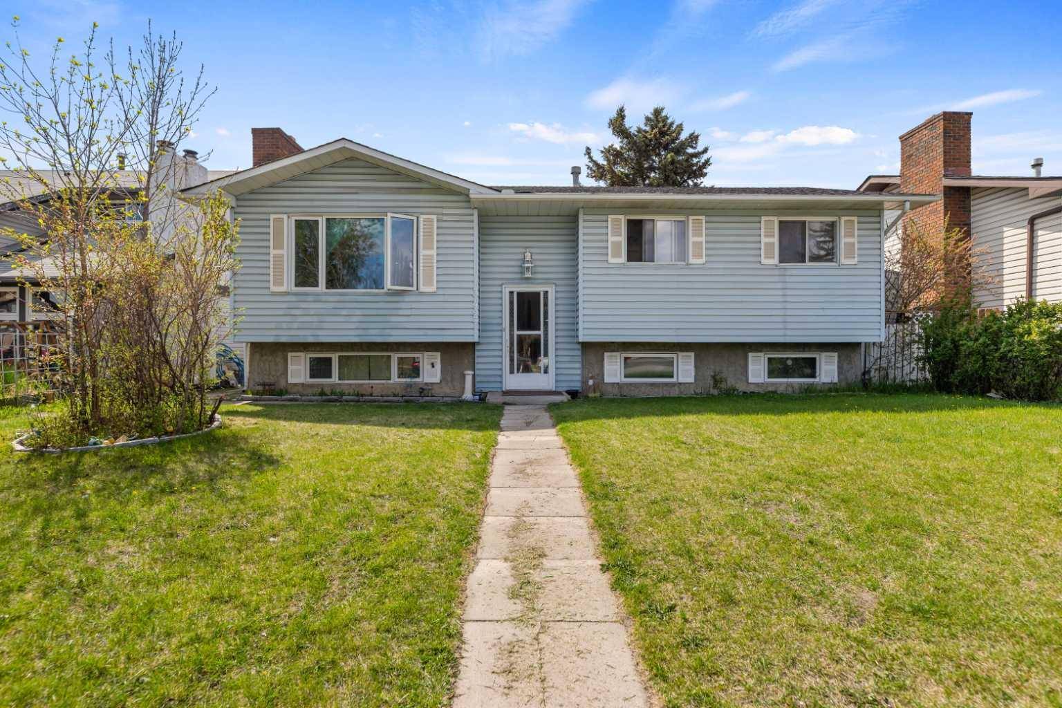 3427 56 ST Northeast, Calgary, AB T1Y 3N8