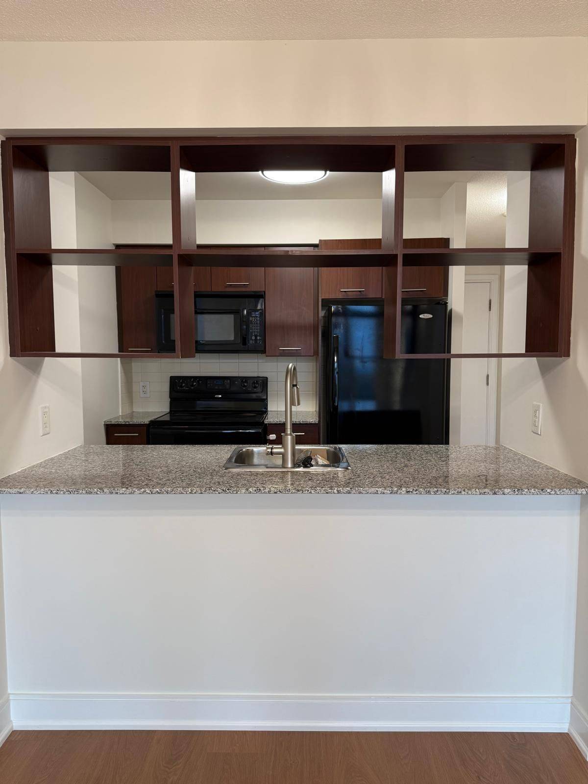 Toronto E07, ON M1S 0G4,135 Village Green SQ #3619