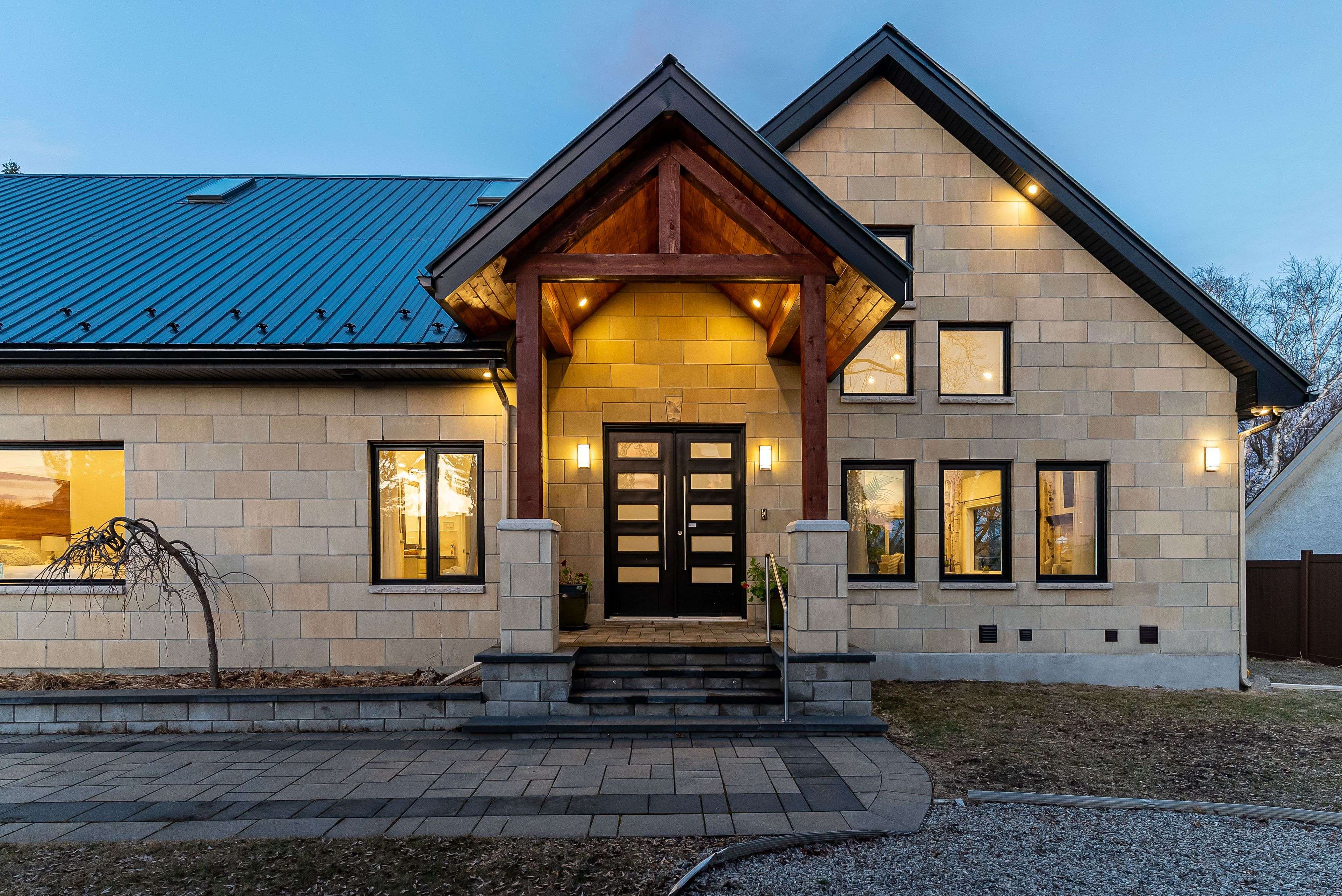 Cityview - Parkwoods Hills - Rideau Shore, ON K2C 1P2,1885 Prince Of Wales DR
