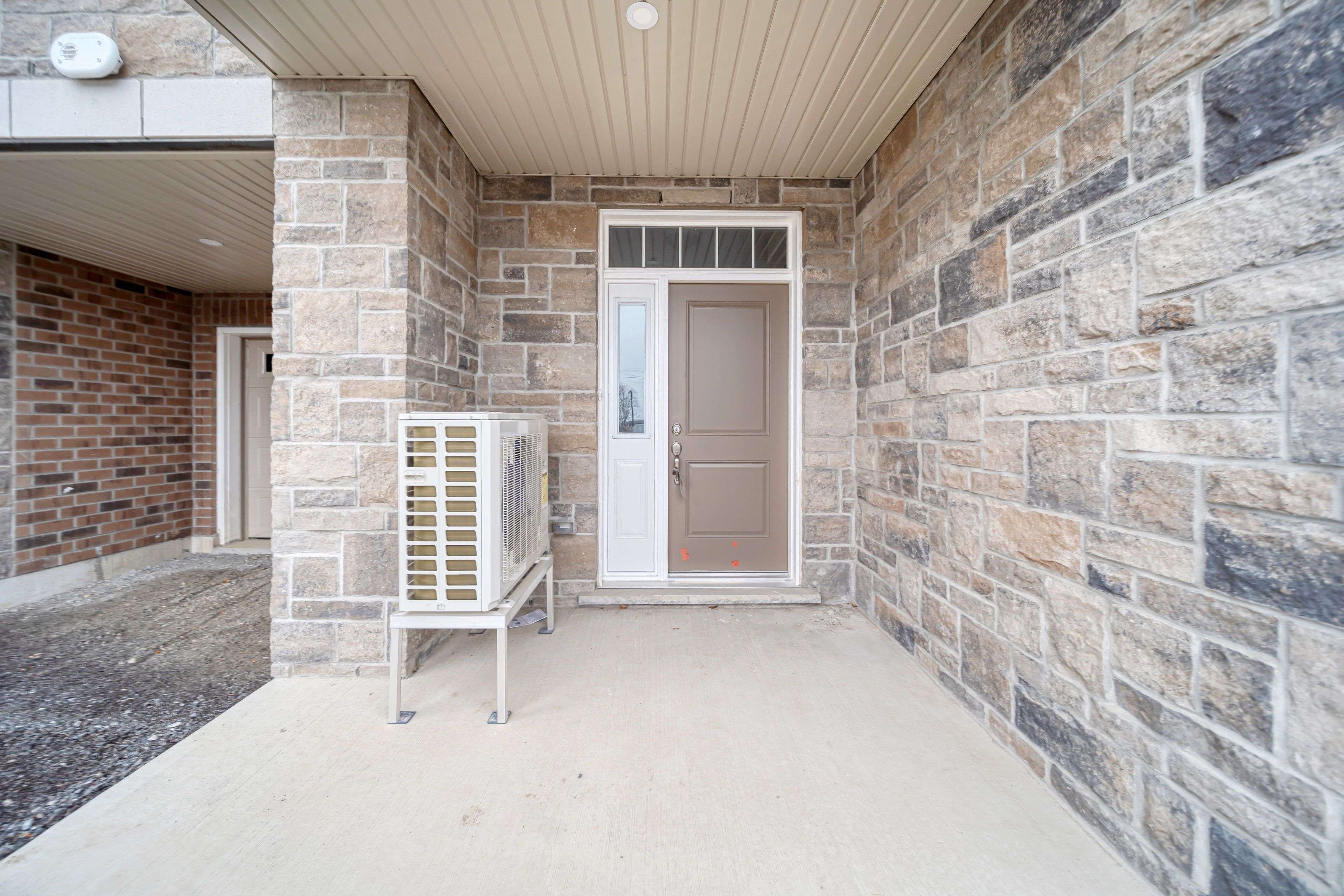 Brant, ON N3R 0C2,677 Park Rd N RD N #124