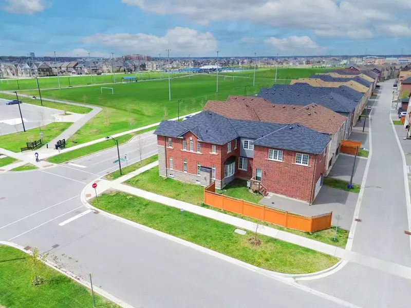 331 William Forster RD, Markham, ON L6B 0R9