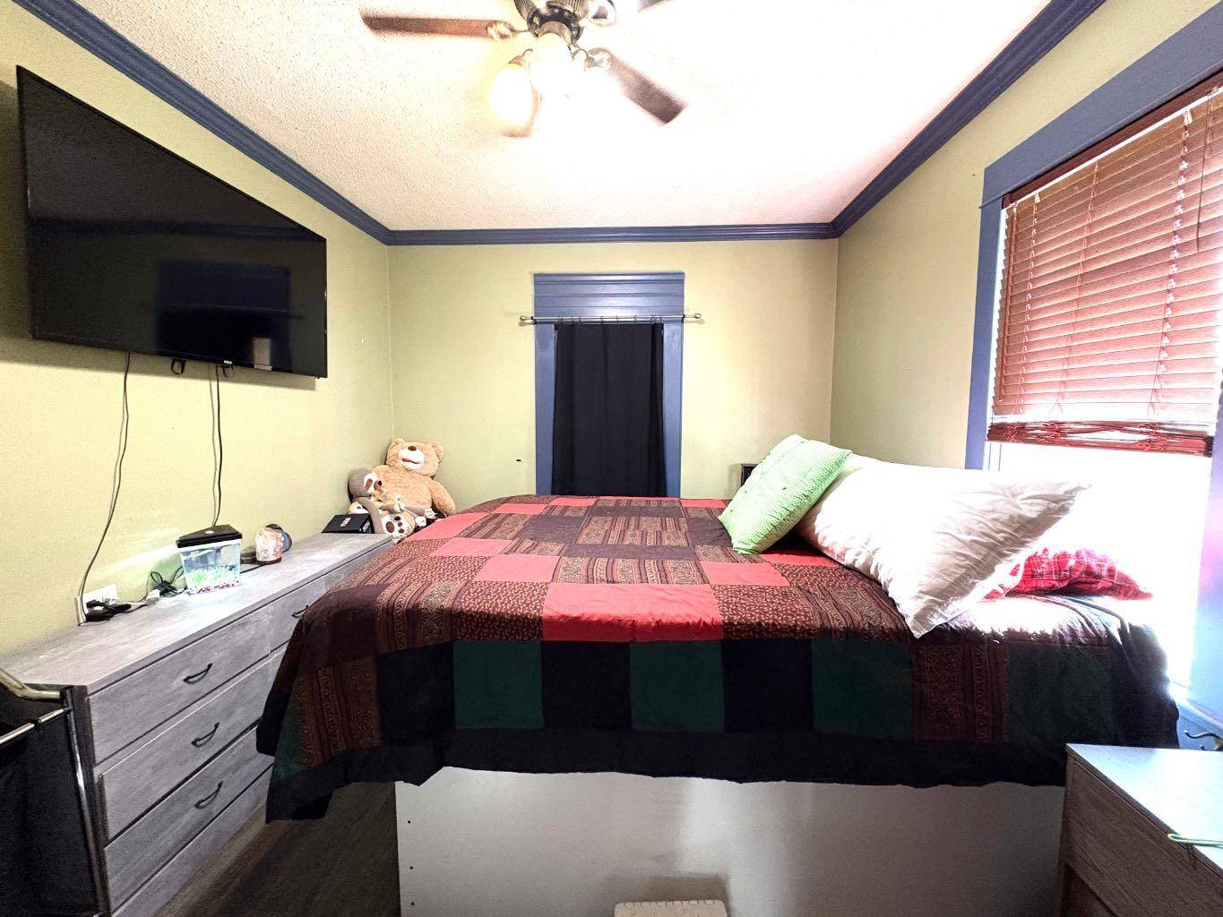 Oyen, AB T0J2J0,102 3 AVE East