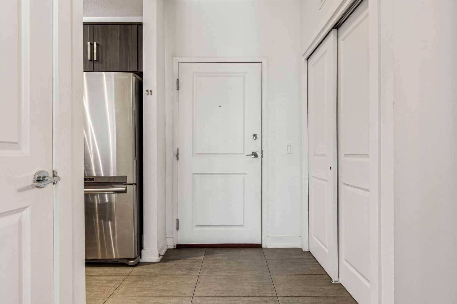 Calgary, AB T2E 3J3,611 Edmonton TRL NE #304