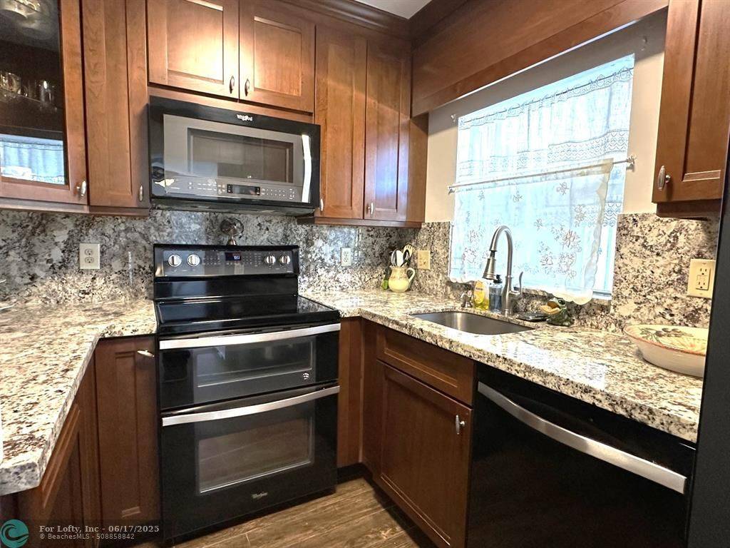 Fort Lauderdale, FL 33308,4143 N Ocean Blvd #202