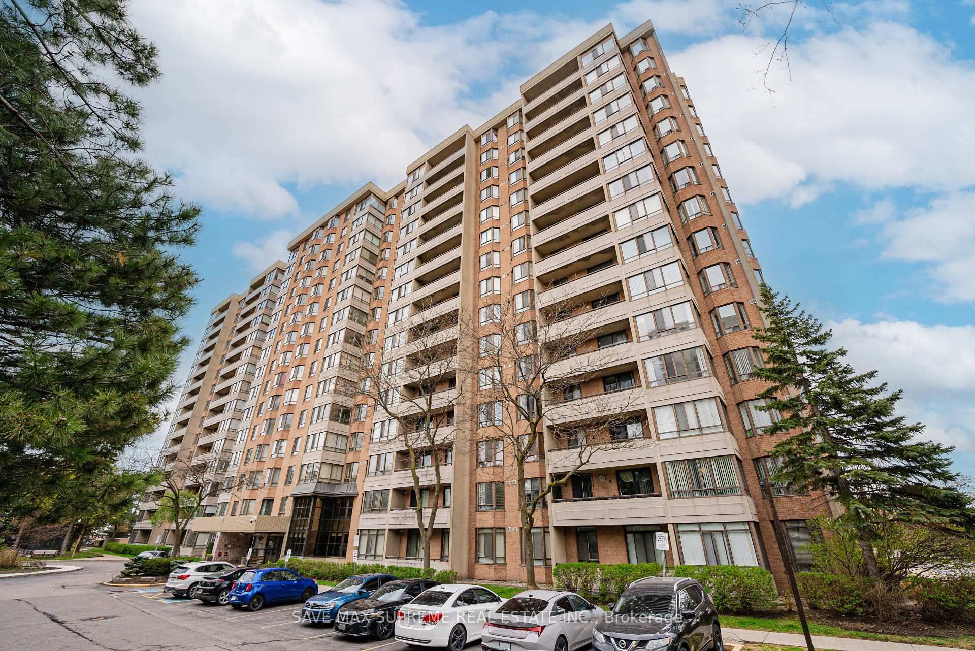 5 Lisa ST #1507, Brampton, ON L6T 4T4