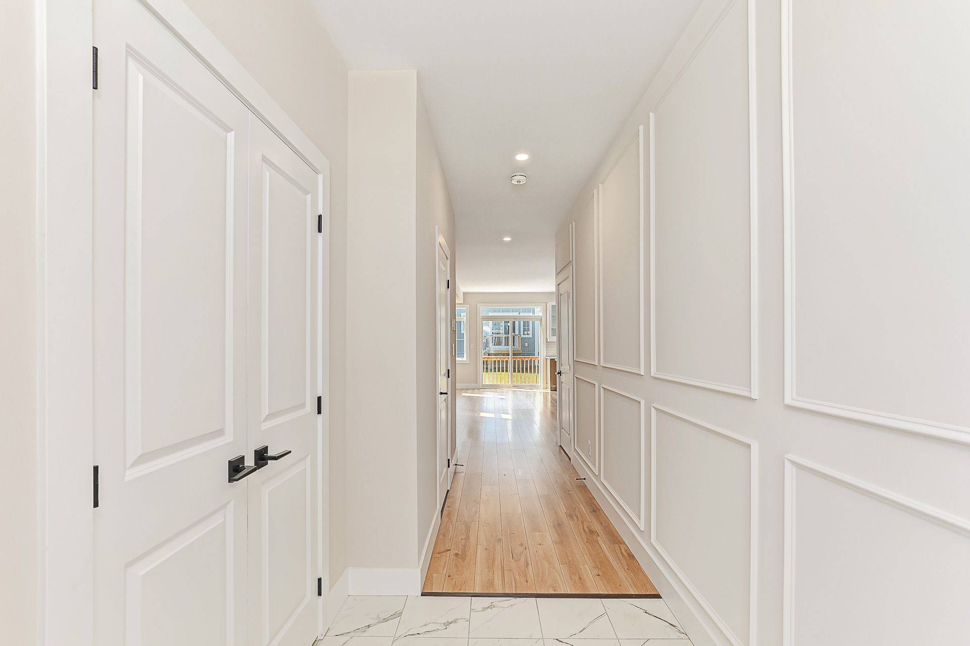 Blue Mountains, ON L9Y 0Y5,153 Courtland ST