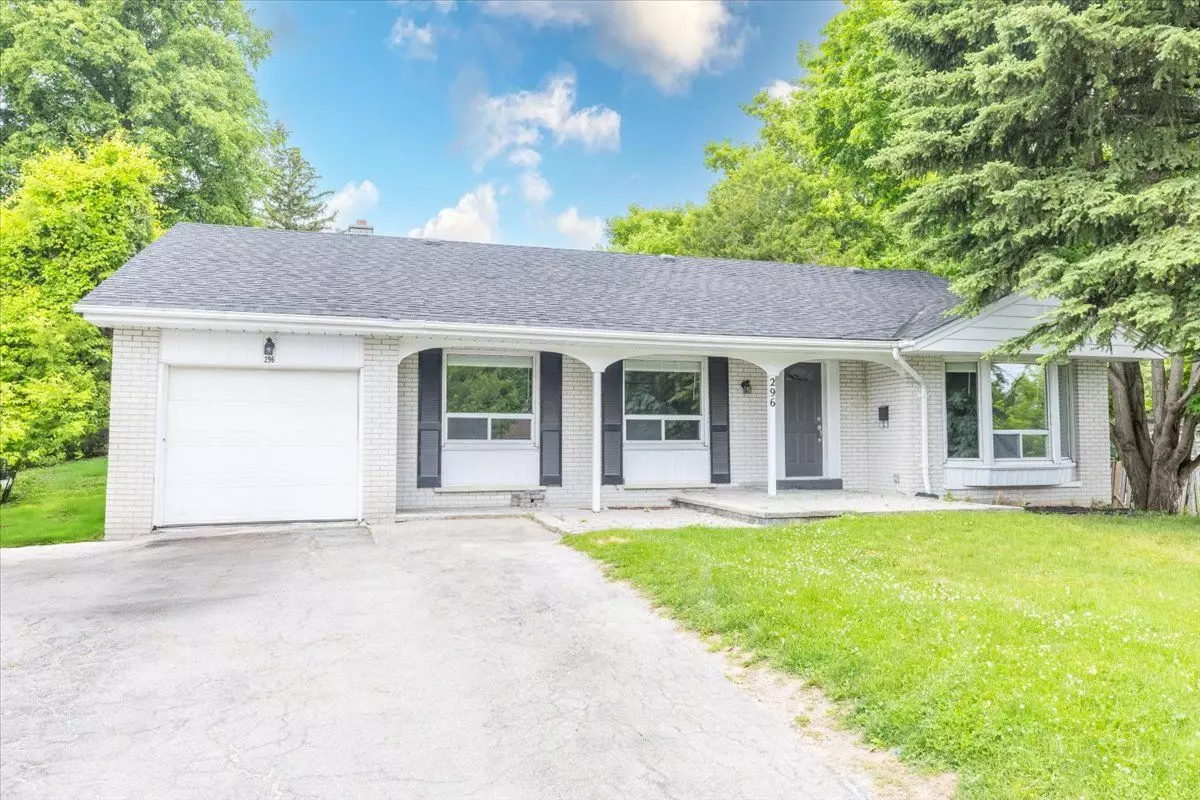 Newmarket, ON L3Y 4V6,296 Dixon BLVD