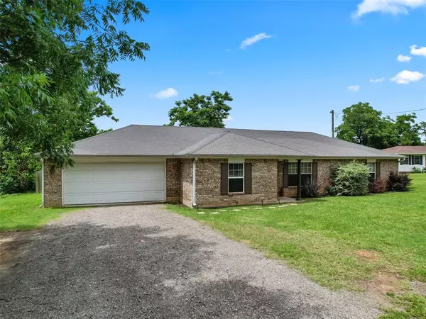 Gilmer, TX 75644,355 Old Coffeeville