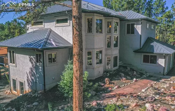 931 Heather CT, Woodland Park, CO 80863