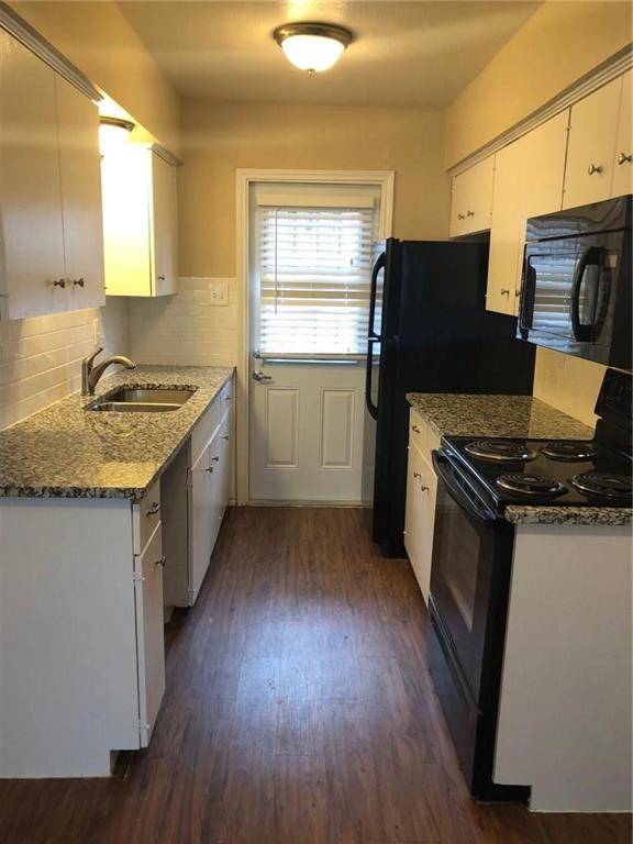 Wylie, TX 75098,103 W Brown Street #2