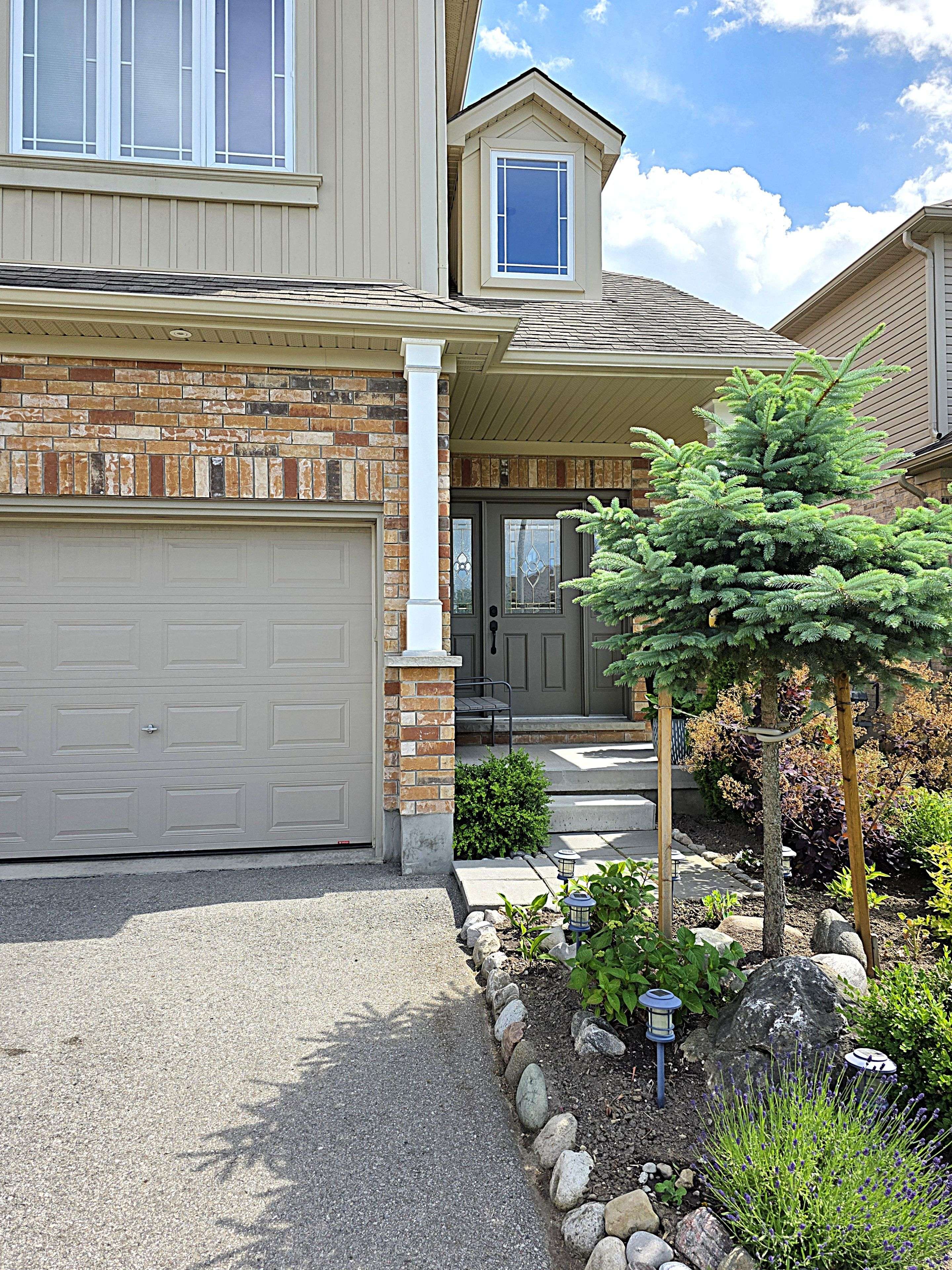 New Tecumseth, ON L9R 0G5,158 Gray AVE
