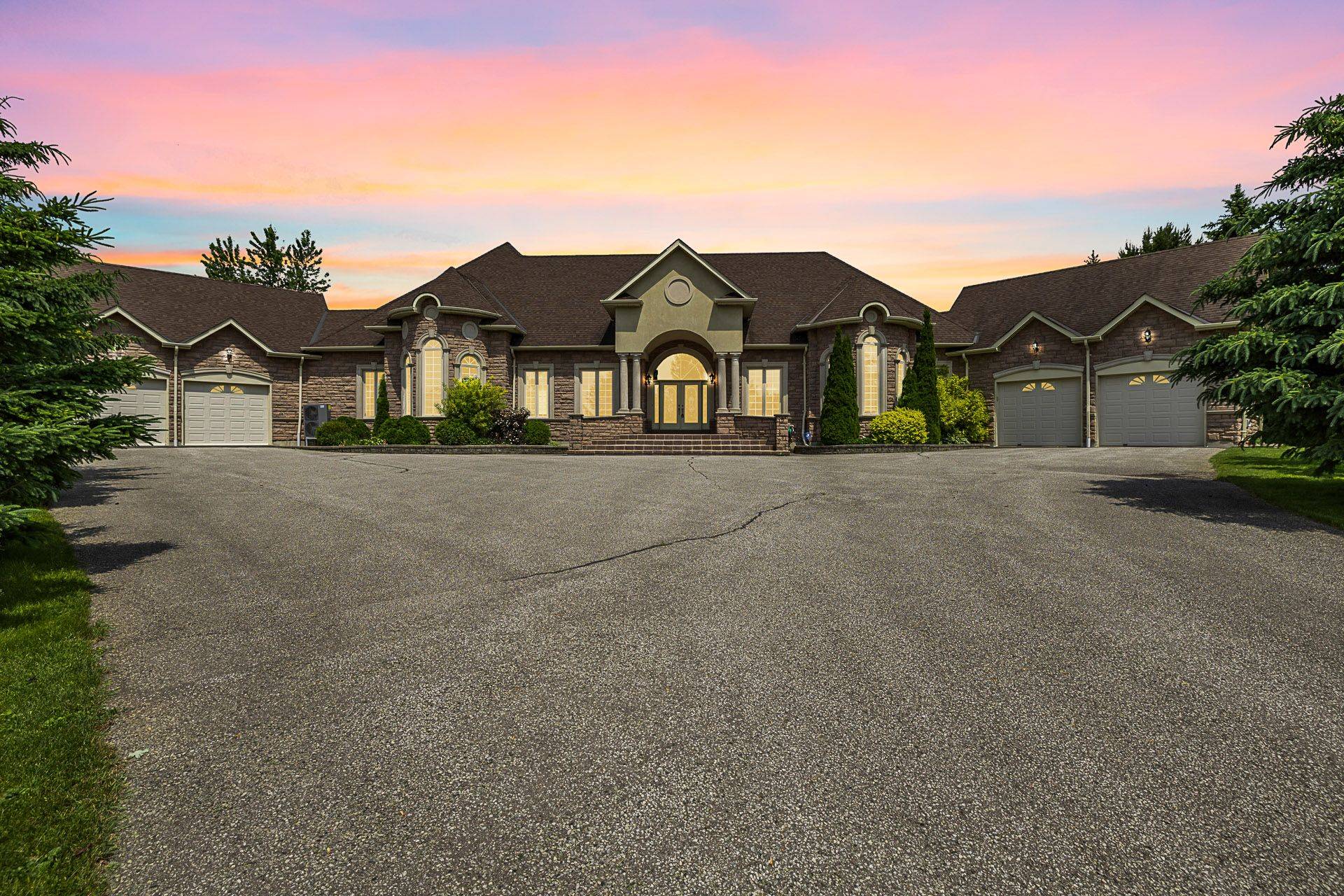 Whitchurch-stouffville, ON L0H 1G0,5 Elias Snider CT